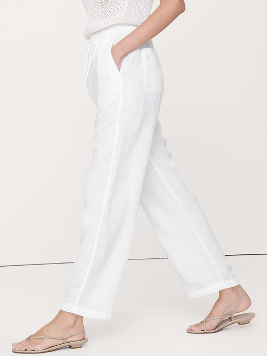 Banana Republic The Getaway Straight-Leg Pull-On Pant in Linen — photo 4
