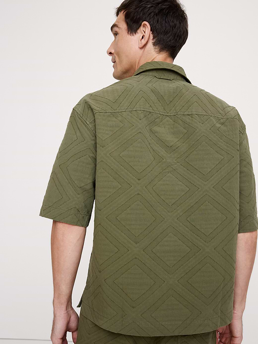 Banana Republic Relaxed-Fit Cotton Jacquard Resort Shirt — photo 3