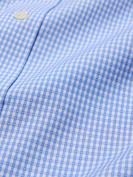 Banana Republic Standard-Fit Wrinkle-Resistant Dress Shirt — photo 3