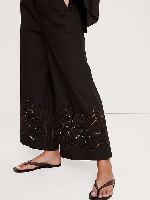 Banana Republic The Pull-On Wide-Leg Ankle Pant in Embroidered Poplin — photo 4