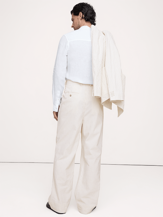 Banana Republic Italian Cotton-Linen Seersucker Suit Pant — photo 3