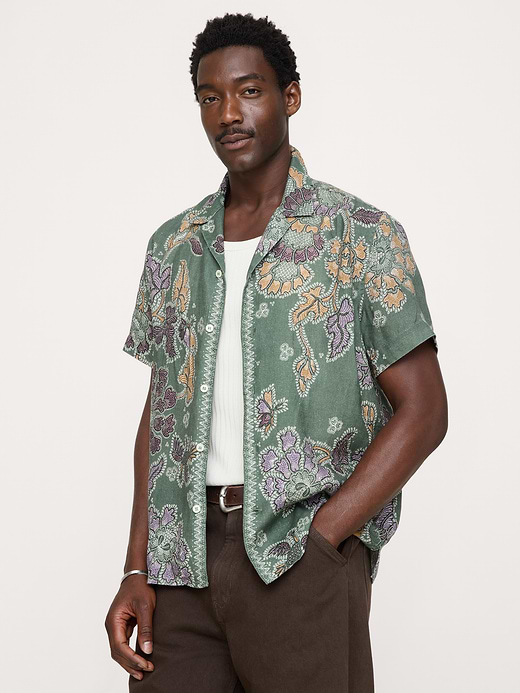 Banana Republic Standard-Fit Linen Resort Shirt — photo 1