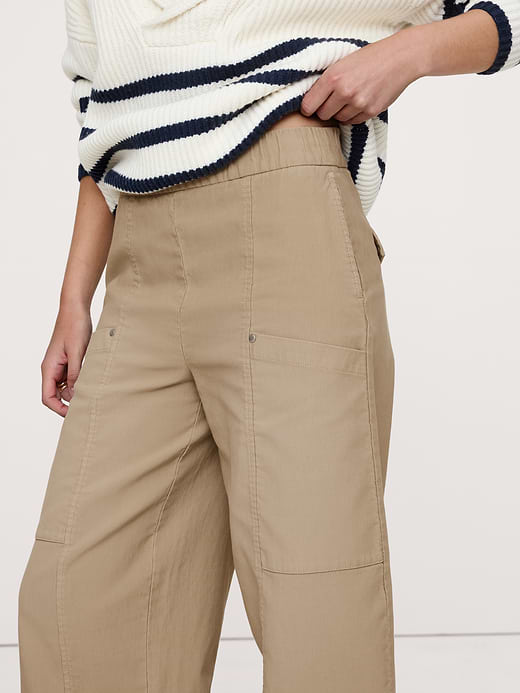 Banana Republic Wide-Leg Textured Twill Pull-On Pant — photo 4