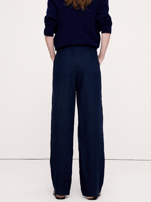 Banana Republic The Getaway Straight-Leg Pull-On Pant in Linen — photo 3