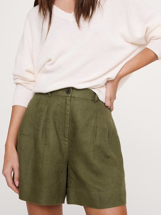 Banana Republic The Soho 4" Short in Linen — photo 4