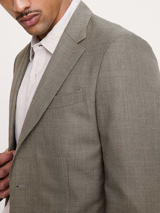 Banana Republic Tailored Slim-Fit Italian Wool Ventile Suit Jacket — photo 4