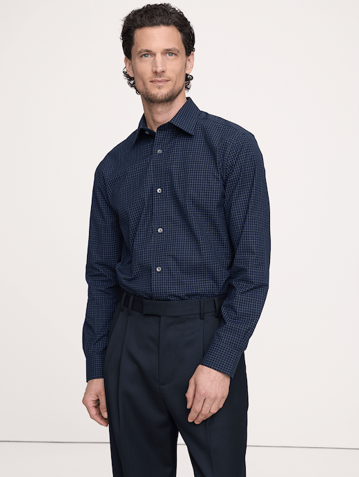 Banana Republic Standard-Fit Wrinkle-Resistant Dress Shirt — photo 1
