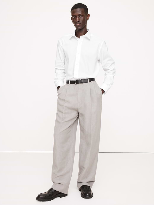 Banana Republic Standard-Fit Wrinkle-Resistant Dress Shirt — photo 1