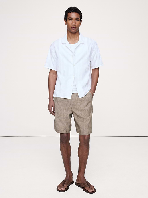 Banana Republic 9" Pleated Linen-Cotton Pull-On Short — photo 1