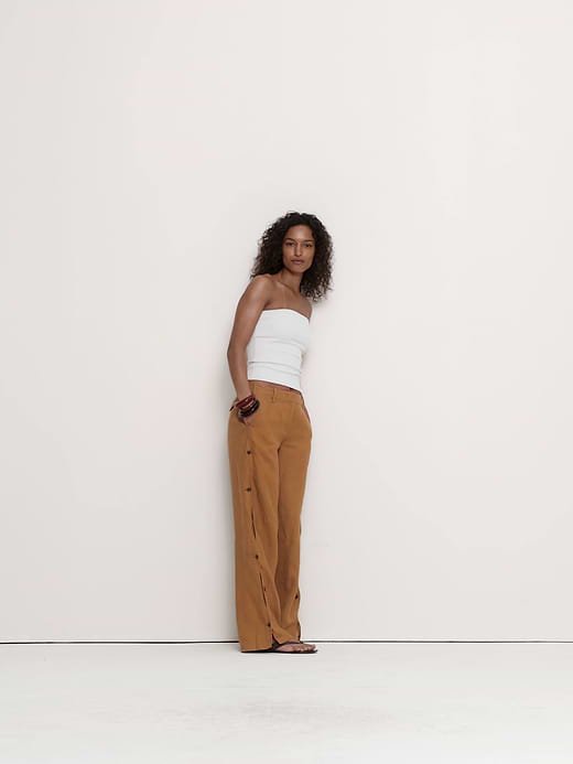 Banana Republic The Everyday Wide-Leg Pant in Linen — photo 6