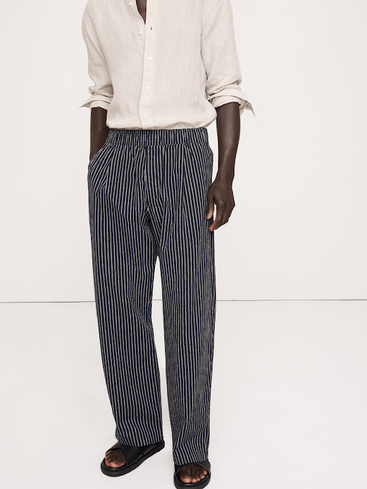 Banana Republic Relaxed Linen-Cotton Pleated Pull-On Pant — photo 4