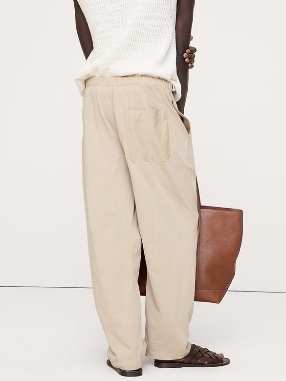 Banana Republic Relaxed Pull-On Flight Pant — photo 3