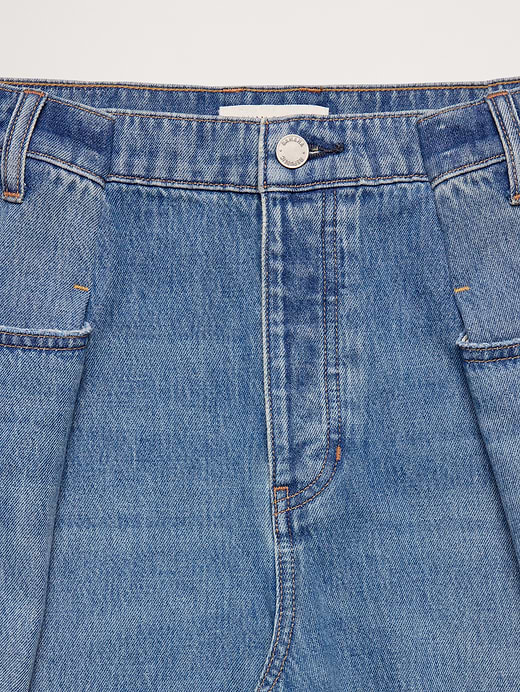 Banana Republic Mid-Rise Loose Pleated Crop Jean — photo 7