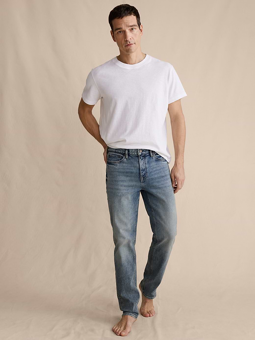 Banana Republic Athletic Luxe Traveler Jean — photo 5