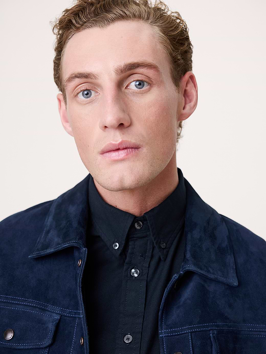 Banana Republic Standard-Fit Oxford Shirt — photo 4