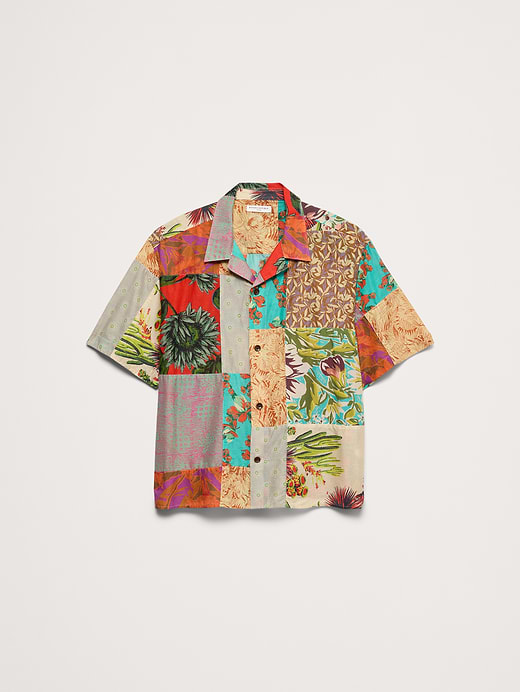 Banana Republic Relaxed-Fit Summerweight Cotton Resort Shirt — photo 5