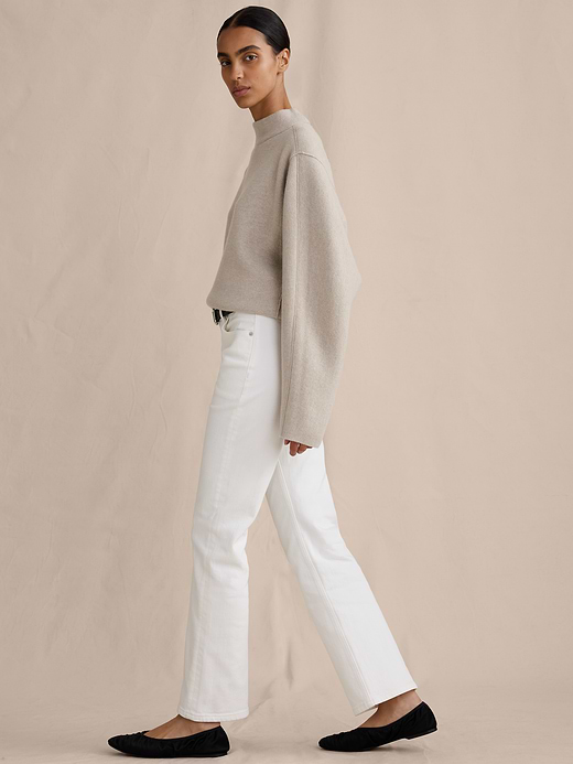 Banana Republic Low-Rise Kick-Straight Jean — photo 4