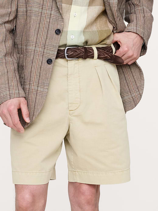 Banana Republic Archive Reissue 8" Pleated Short — photo 4