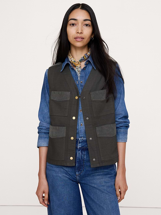 Banana Republic Stretch-Cotton Utility Vest — photo 1