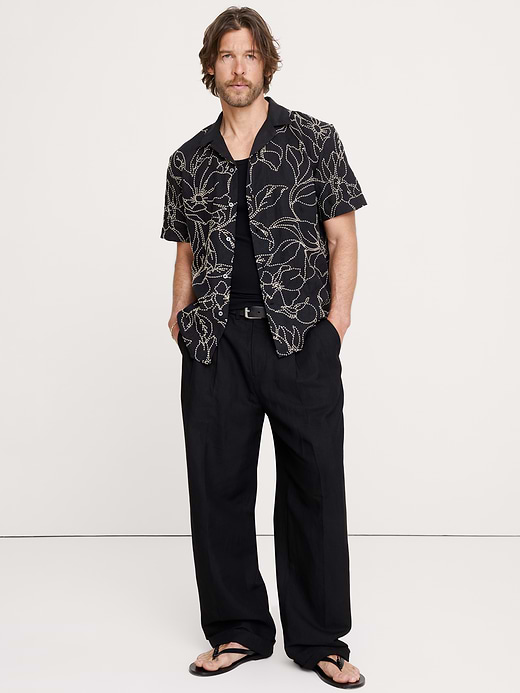 Banana Republic Standard-Fit Embroidered Linen Resort Shirt — photo 6