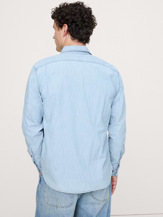 Banana Republic Standard-Fit Chambray Shirt — photo 3