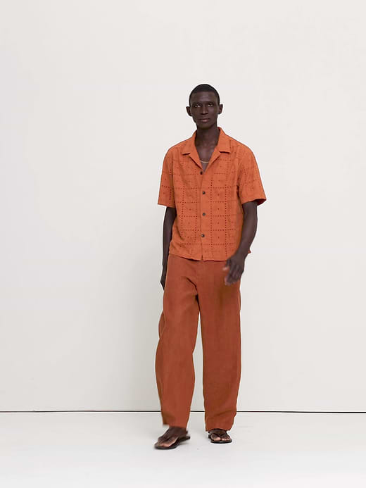 Banana Republic Relaxed-Fit Embroidered Cotton Eyelet Resort Shirt — photo 7
