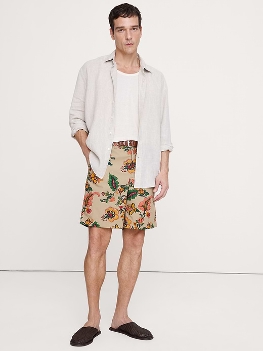 Banana Republic 8" Floral Bermuda Short — photo 1