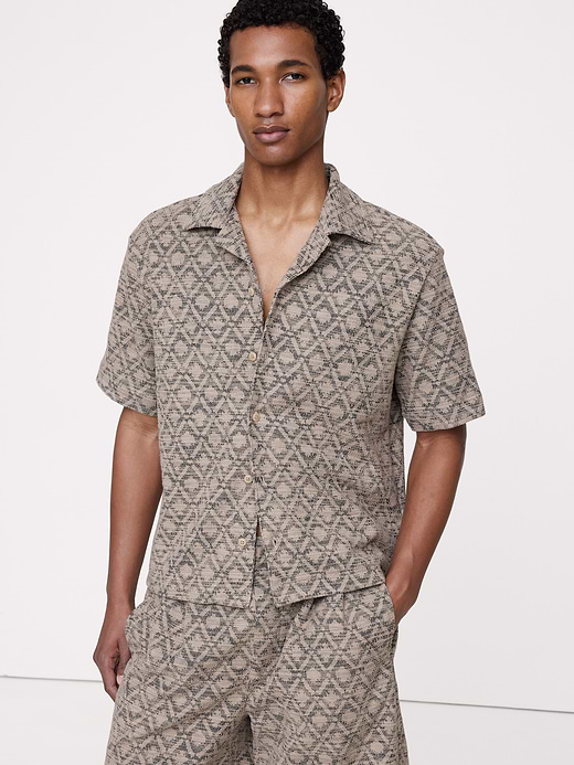 Banana Republic Jacquard Resort Shirt — photo 1