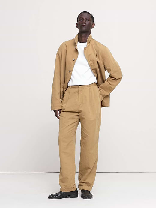 Banana Republic Archive Reissue Pleated Italian Linen-Cotton Pant — photo 6