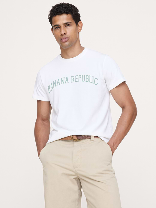 Banana Republic Archive Reissue Graphic T-Shirt — photo 1