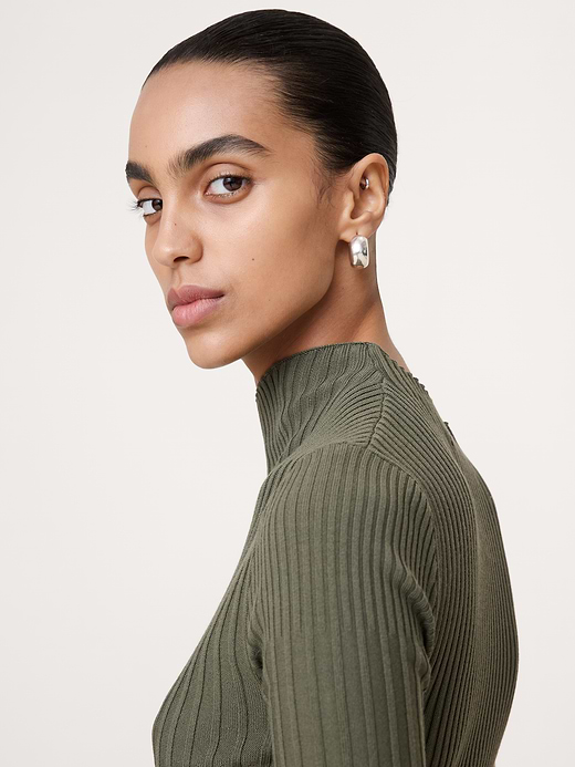 Banana Republic Sculpted Asymmetrical Sweater Tee — photo 5
