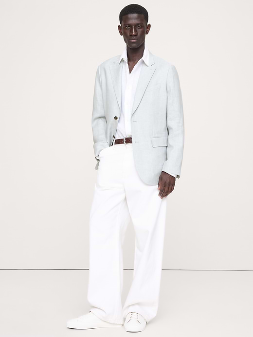 Banana Republic Tailored Slim-Fit Herringbone Linen-Merino Suit Jacket — photo 6