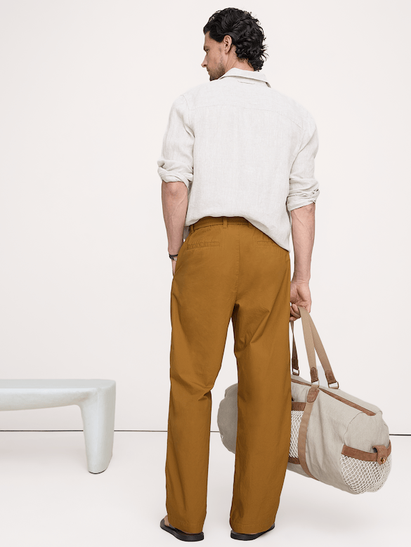 Banana Republic The Weekender Relaxed Pull-On Pant in Cotton — photo 3