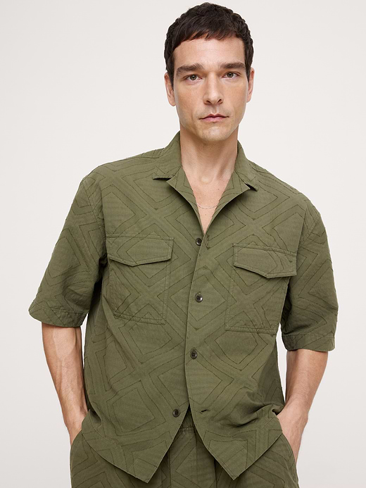 Banana Republic Relaxed-Fit Cotton Jacquard Resort Shirt — photo 1