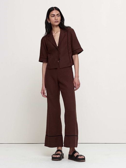 Banana Republic Mid-Rise Kick-Flare Linen Ankle Pant — photo 7