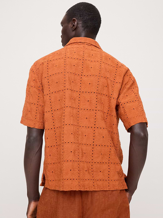 Banana Republic Relaxed-Fit Embroidered Cotton Eyelet Resort Shirt — photo 3