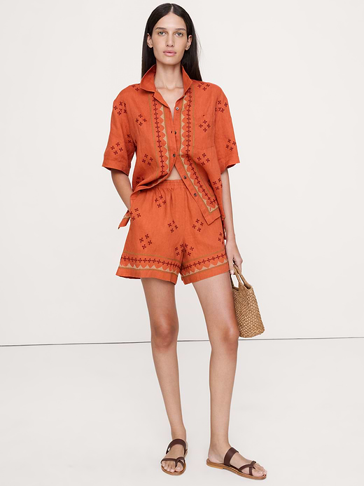 Banana Republic Embroidered Linen 4" Pull-On Short — photo 1