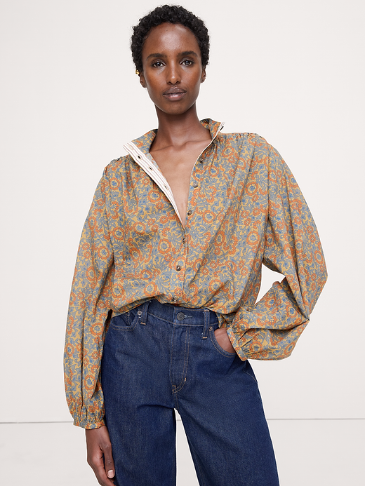 Banana Republic Lightweight Cotton Ruched-Shoulder Shirt — photo 4