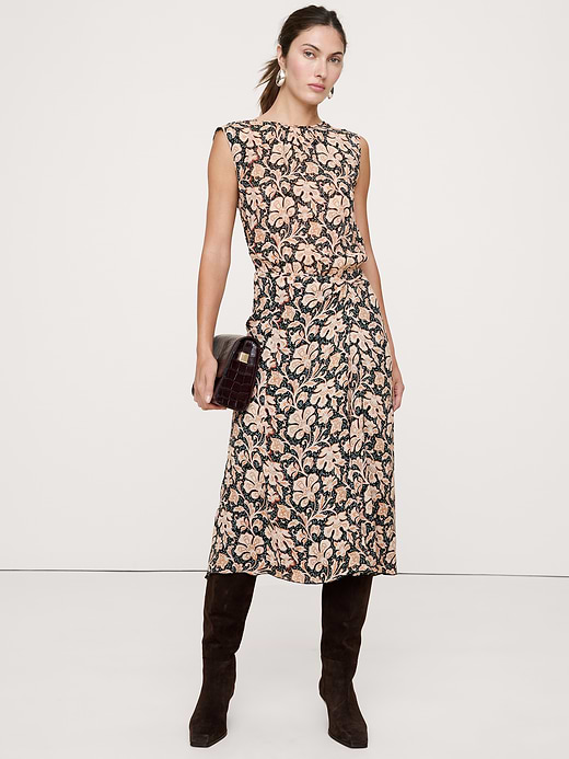 Banana Republic Low-Back Midi Dress — photo 3