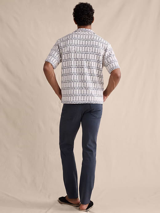 Banana Republic Slim Luxe Traveler Jean — photo 3