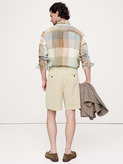 Banana Republic Archive Reissue 8" Pleated Short — photo 3