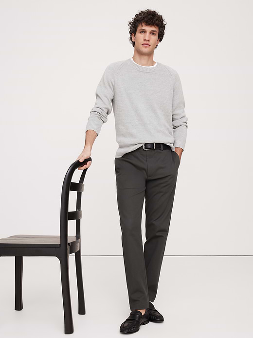 Banana Republic Athletic Italian-Stretch Chino — photo 4