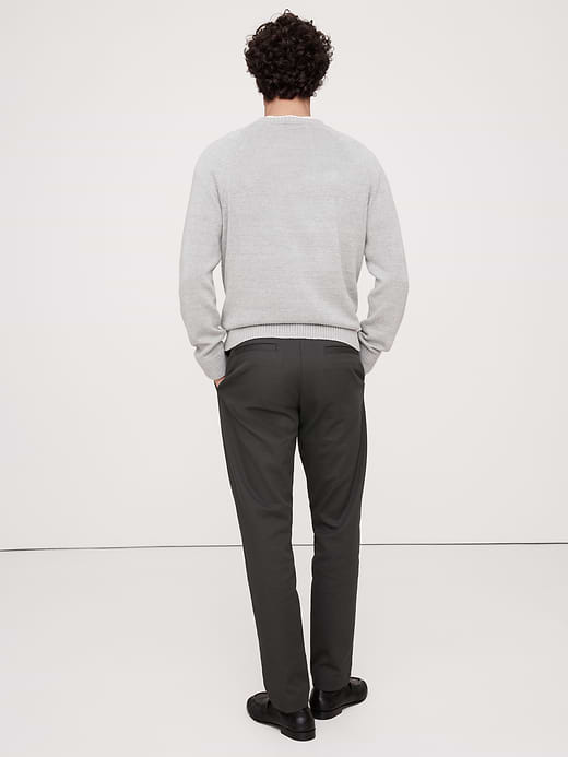 Banana Republic Athletic Italian-Stretch Chino — photo 3