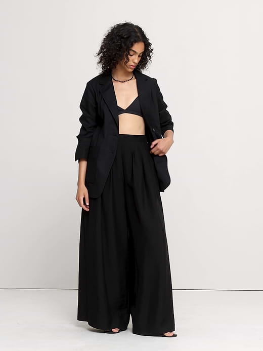 Banana Republic Relaxed Stretch Linen-Viscose Blazer — photo 8