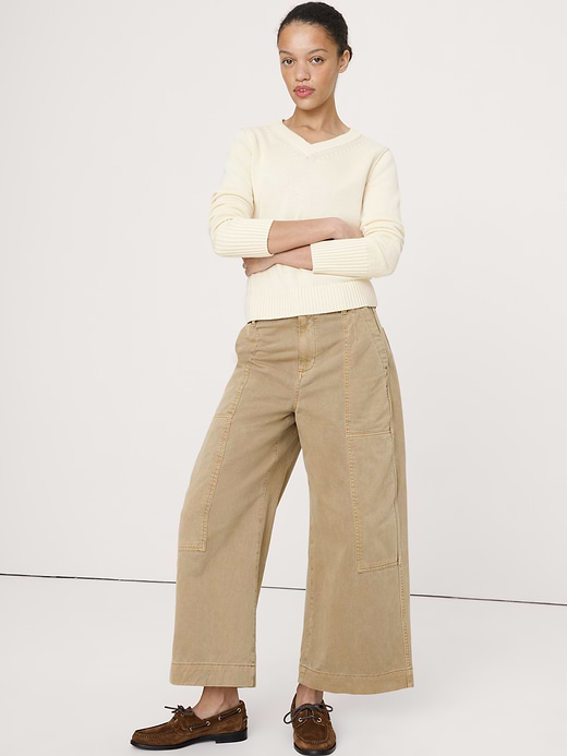 Banana Republic Larkspur Cotton-Silk V-Neck Sweater — photo 1