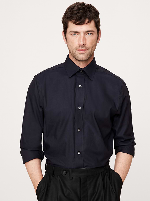 Banana Republic Standard-Fit Wrinkle-Resistant Dress Shirt — photo 1
