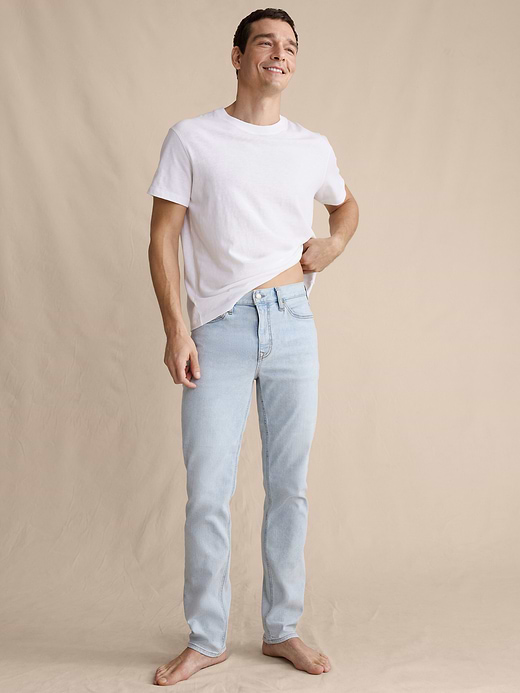 Banana Republic Slim Luxe Traveler Jean — photo 5