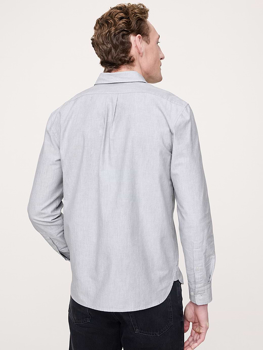 Banana Republic Standard-Fit Oxford Shirt — photo 3
