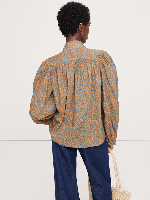 Banana Republic Lightweight Cotton Ruched-Shoulder Shirt — photo 3