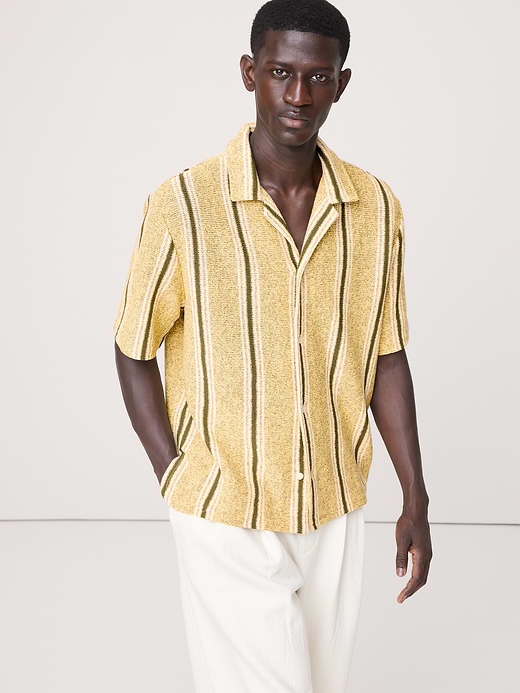 Banana Republic Relaxed-Fit Striped Resort Shirt — photo 1